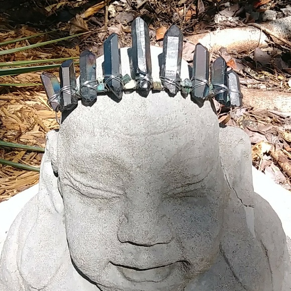 Dark Rainbow Aura Crown - Picture 2 of 7